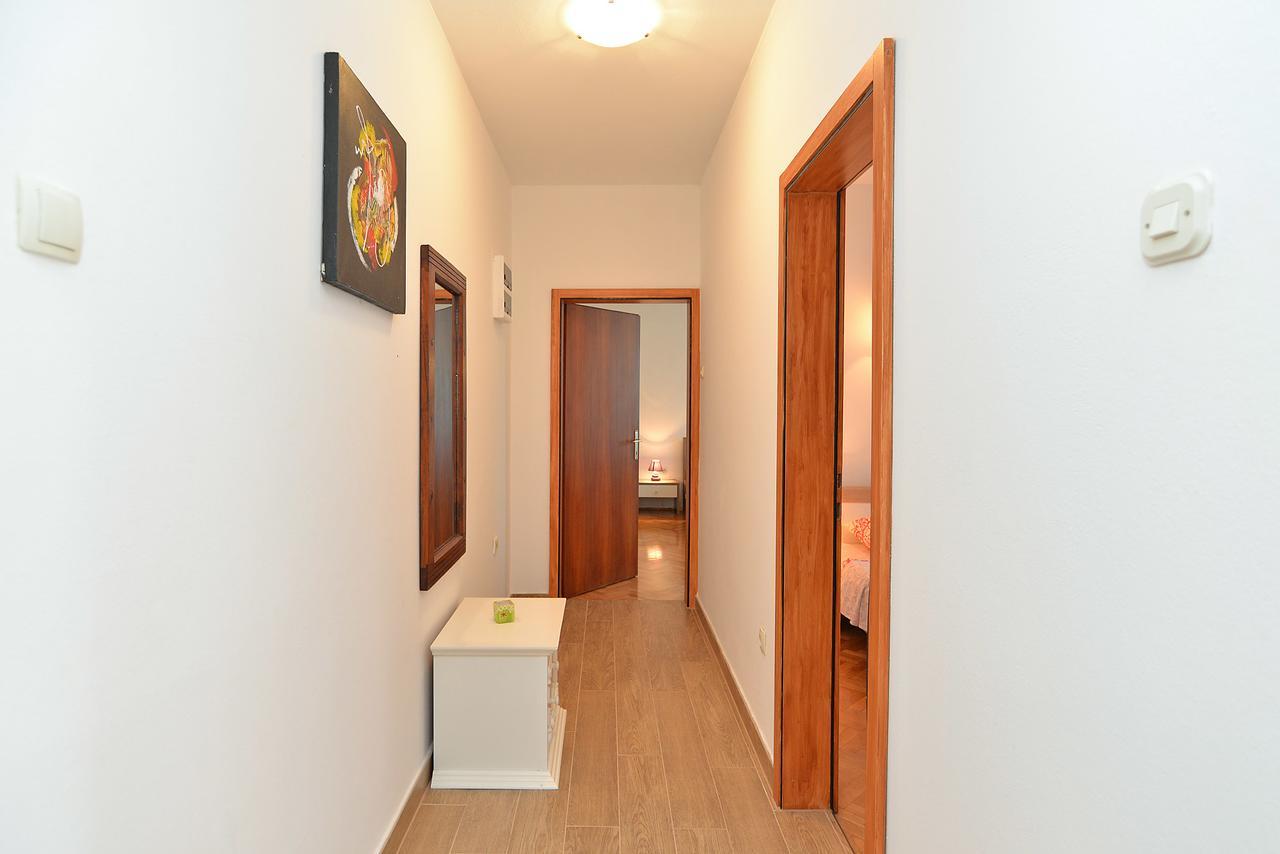 Apartments Gracijano 1724 Liznjan Ngoại thất bức ảnh