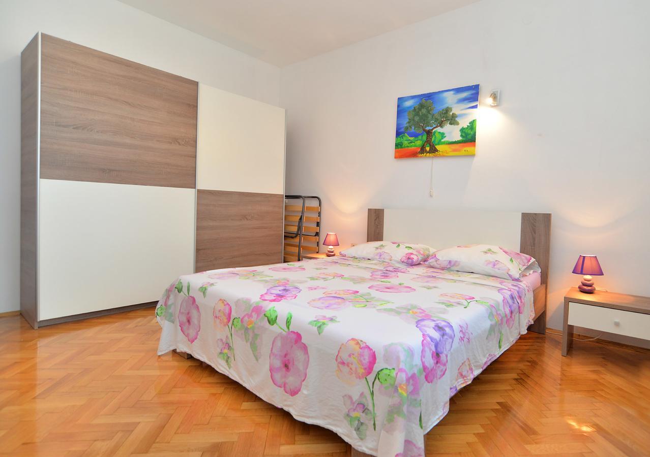 Apartments Gracijano 1724 Liznjan Ngoại thất bức ảnh