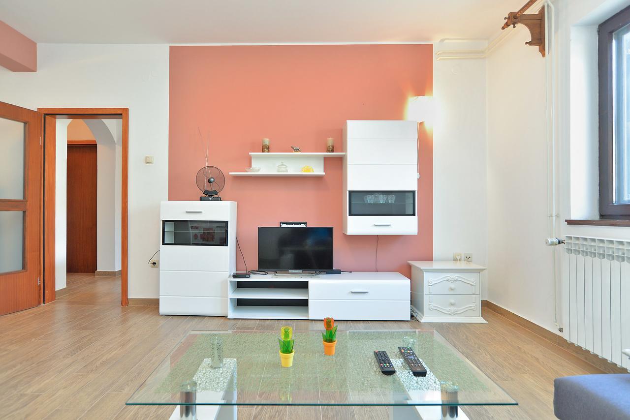 Apartments Gracijano 1724 Liznjan Ngoại thất bức ảnh
