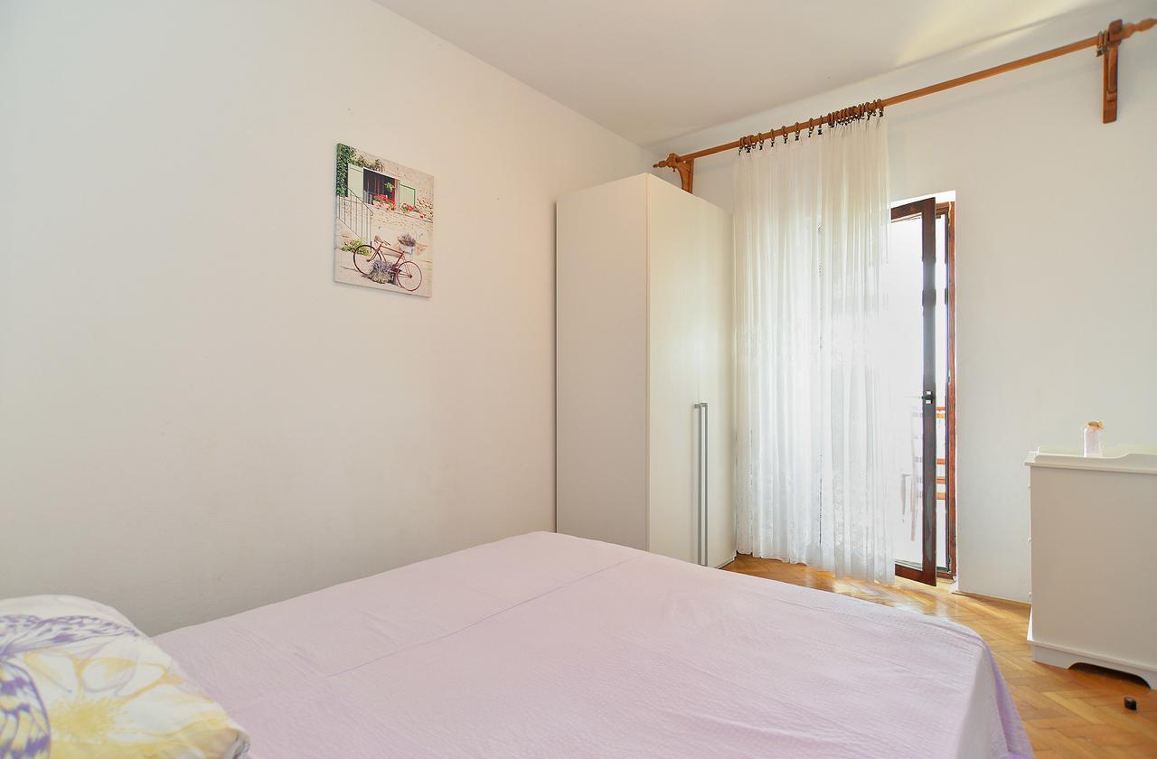 Apartments Gracijano 1724 Liznjan Ngoại thất bức ảnh