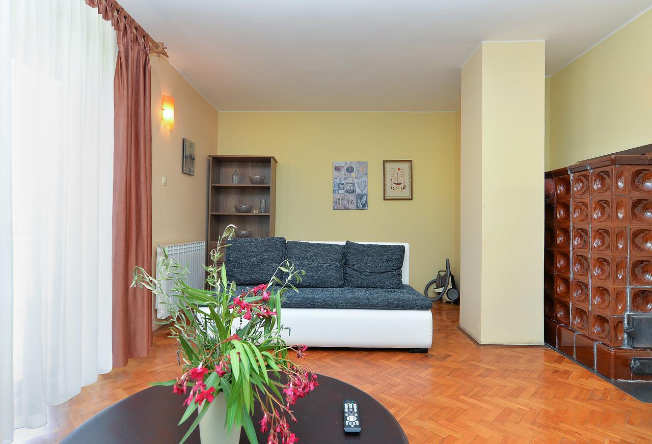 Apartments Gracijano 1724 Liznjan Ngoại thất bức ảnh